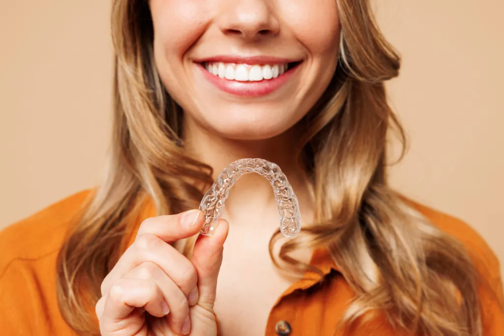 Invisalign & Chỉnh Nha