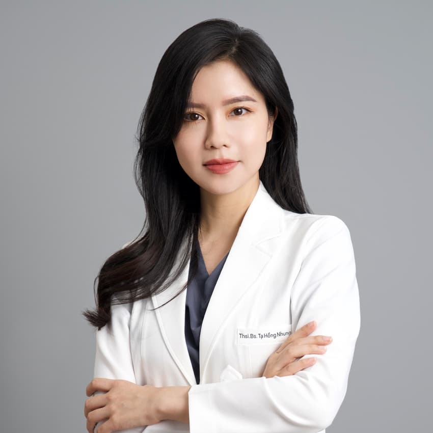 BS. Tạ Hồng Nhung